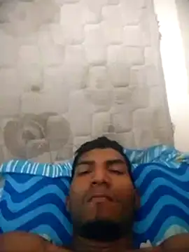 Oscar2400 online show from December 4, 4:25 pm