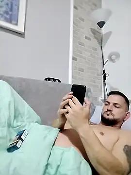 iurinicola online show from November 21, 9:25 pm