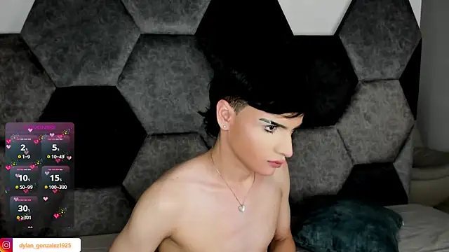 Dylan Turnerr online show from October 2, 9:41 pm