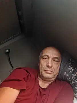 aleksis1313 online show from October 29, 3:37 pm