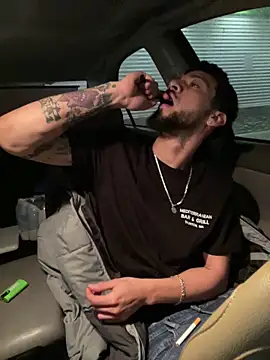 Burrex0101 online show from March 16, 3:04 am