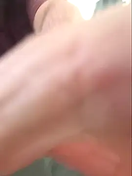 Edmund98 online show from December 4, 3:52 pm