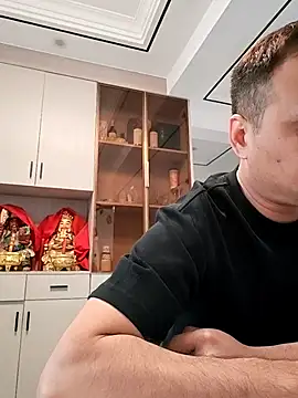 ll521521a online show from April 5, 1:57 am