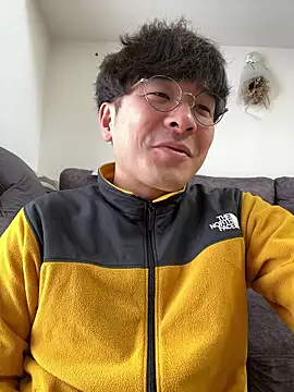 waka3232 online show from March 2, 5:08 am