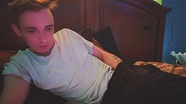 Ilovepussy1911 online show from April 9, 4:57 pm