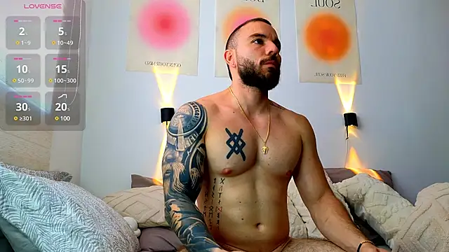 Isaac Carter online show from March 8, 8:02 pm