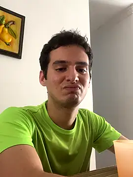 Thiagobb7 online show from October 31, 6:33 pm