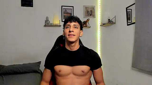 apolo shelby online show from March 22, 10:15 pm