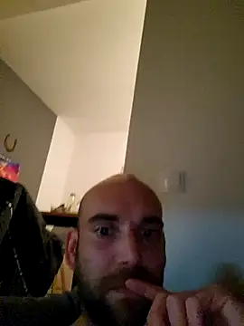 Snapshot of Smokeym123 chatting on September 26, 11:46 pm Smokeym123 online show from September 26, 11:46 pm