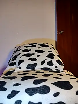 dareck 18 online show from March 21, 3:10 am