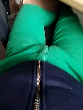 Snapshot of Andy-rtg chatting on March 12, 7:17 pm Andy-rtg online show from March 12, 7:17 pm