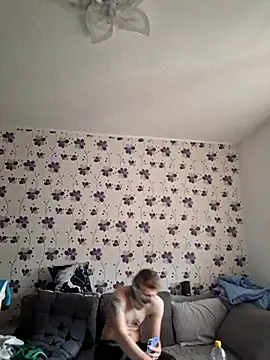 ThePython666 online show from October 23, 12:19 pm