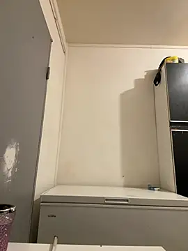 Hugo34bg online show from March 3, 1:35 am