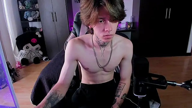 xIce Boy online show from April 1, 4:59 pm