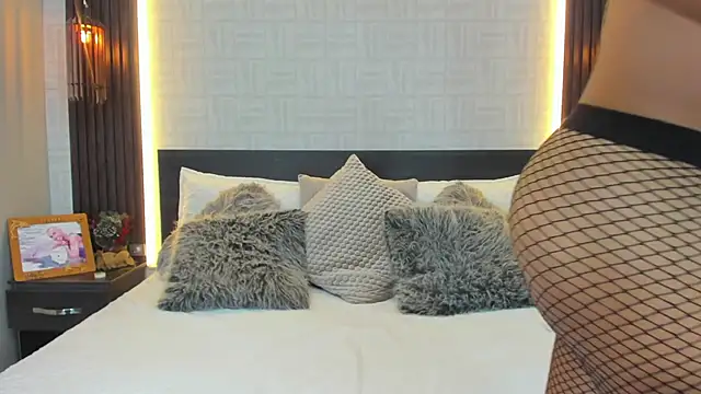 Anghel Stone online show from February 5, 9:55 pm