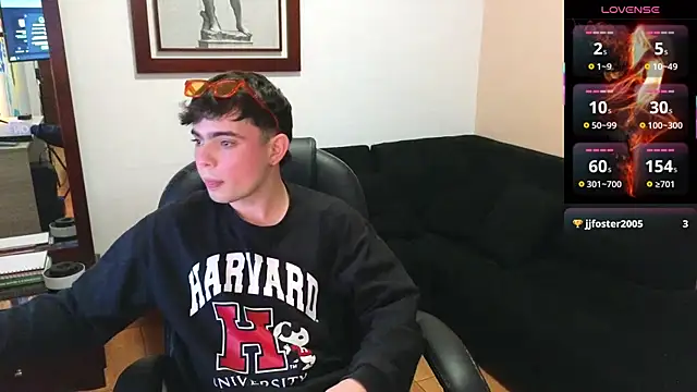 lukeboyce33 online show from July 28, 12:07 am
