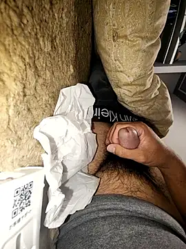 ikeike-kun online show from December 2, 1:41 am