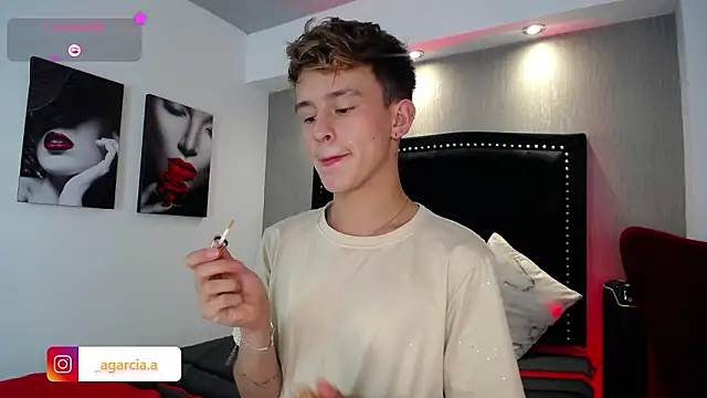 LiamWildx20 online show from February 18, 5:05 am