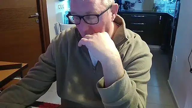 JamesBauer online show from February 3, 6:22 am