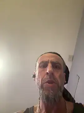 Coco-sarli online show from March 23, 7:47 am