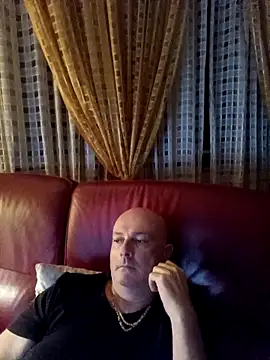 Alexis Bull online show from October 26, 11:07 pm