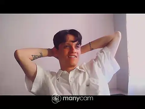 santihot089 online show from December 20, 9:00 pm