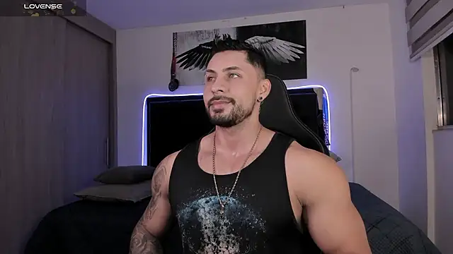 santi aesthetic online show from March 20, 12:36 am