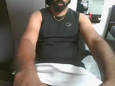 lovelyakash69 online show from June 29, 6:19 am
