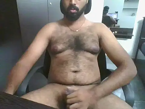 lovelyakash69 online show from October 27, 6:16 am