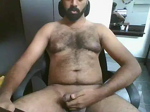 lovelyakash69 online show from February 25, 10:05 am