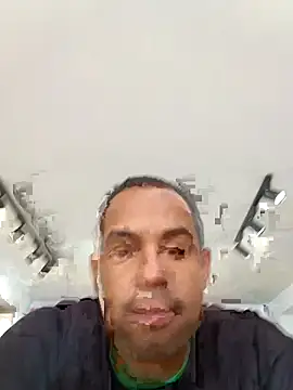Snapshot of elnegro707070 chatting on October 10, 11:59 am elnegro707070 online show from October 10, 11:59 am