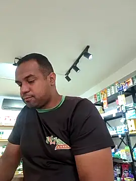 elnegro707070 online show from March 5, 11:17 am