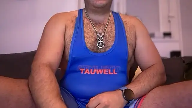 CloudyMuscleBeefy online show from November 17, 11:02 am