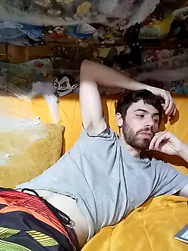 Snapshot of Angelsordemons6 chatting on October 18, 9:53 pm Angelsordemons6 online show from October 18, 9:53 pm