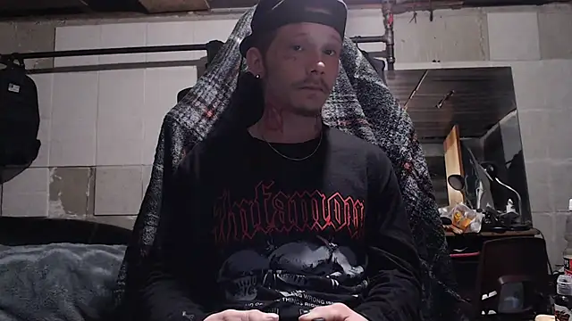 mastertrap online show from December 13, 10:38 pm