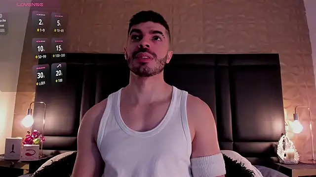 AxelThompson  online show from November 9, 12:20 pm