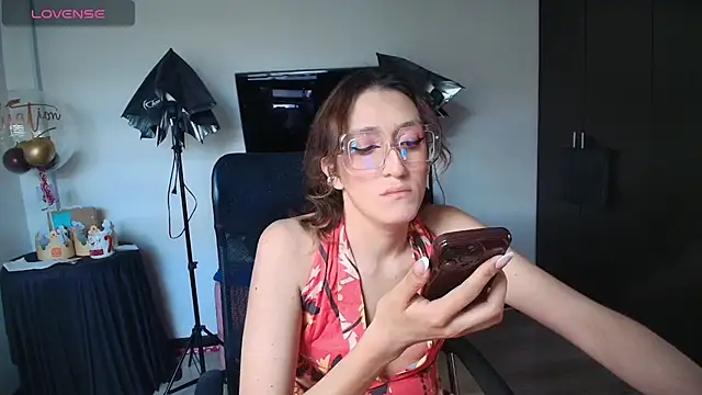 Axel-xoxo online show from July 28, 5:01 pm
