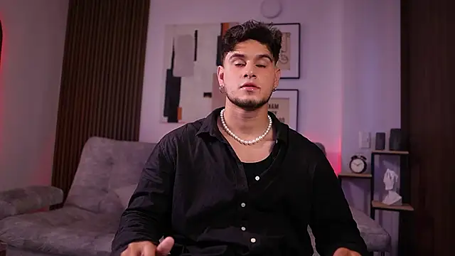 DaviesBrown online show from October 31, 8:34 pm