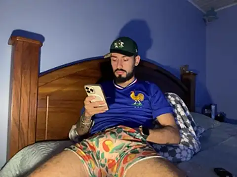 Jonny0399  online show from June 20, 7:13 am
