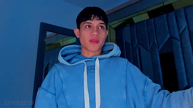 Sebax Young online show from October 23, 3:43 am