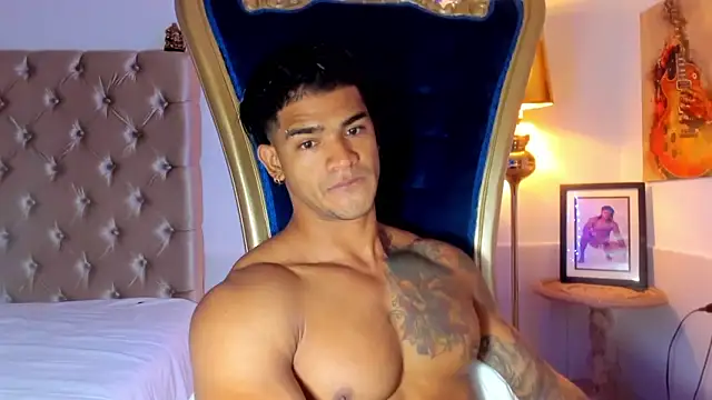 antonio  444 online show from November 23, 12:16 pm