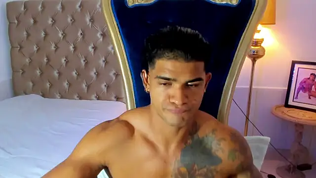 antonio  444 online show from November 3, 12:15 am