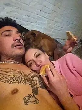 bigandstrong2217 online show from September 28, 9:18 am