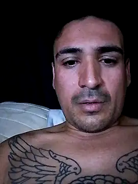 bigandstrong2217 online show from October 9, 6:29 am