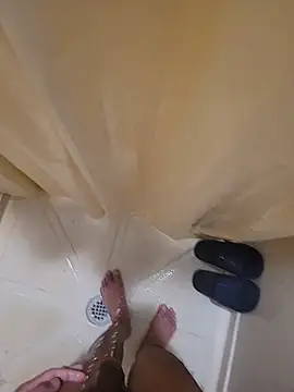 catluvr999 online show from March 27, 8:54 pm