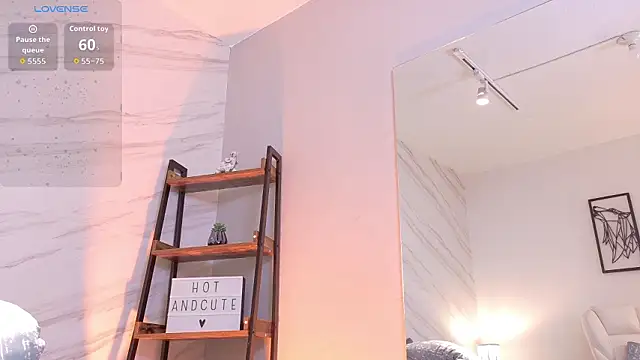 mathias saenz online show from March 11, 7:43 pm