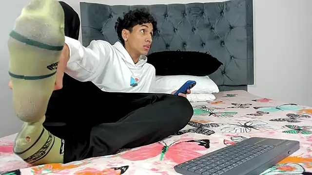 CamiiloRivera online show from December 20, 8:43 am