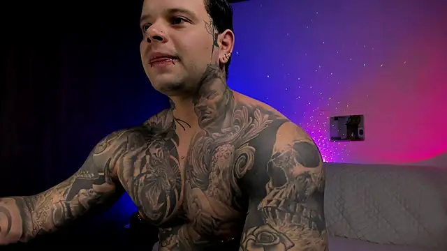 natevillage online show from April 17, 11:07 pm