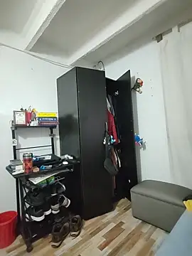 SanChacal5694 online show from April 15, 2:33 am