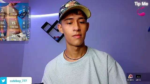 Danny cute 05 online show from October 14, 3:35 am